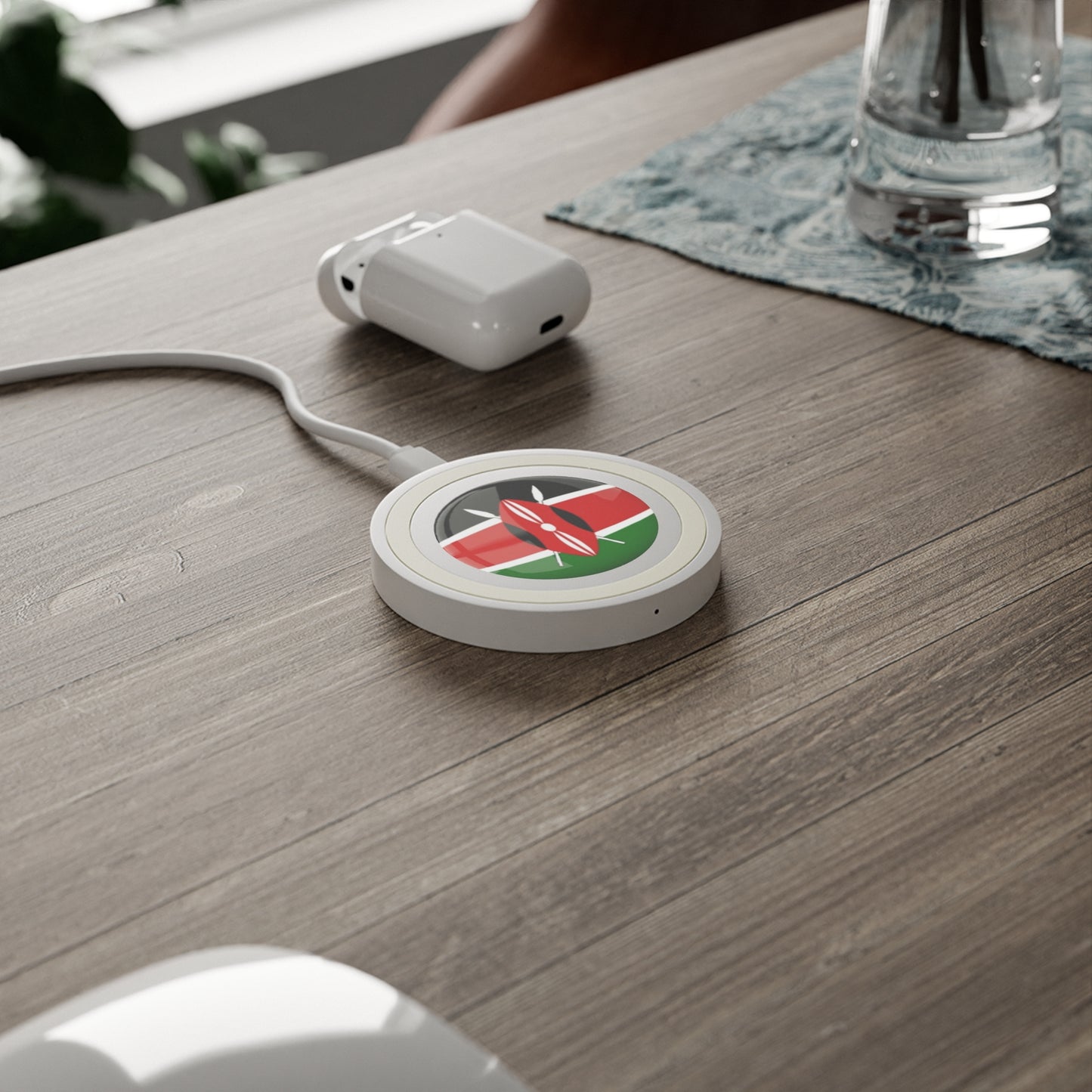 Quake Wireless Charging Pad - Kenyan flag theme