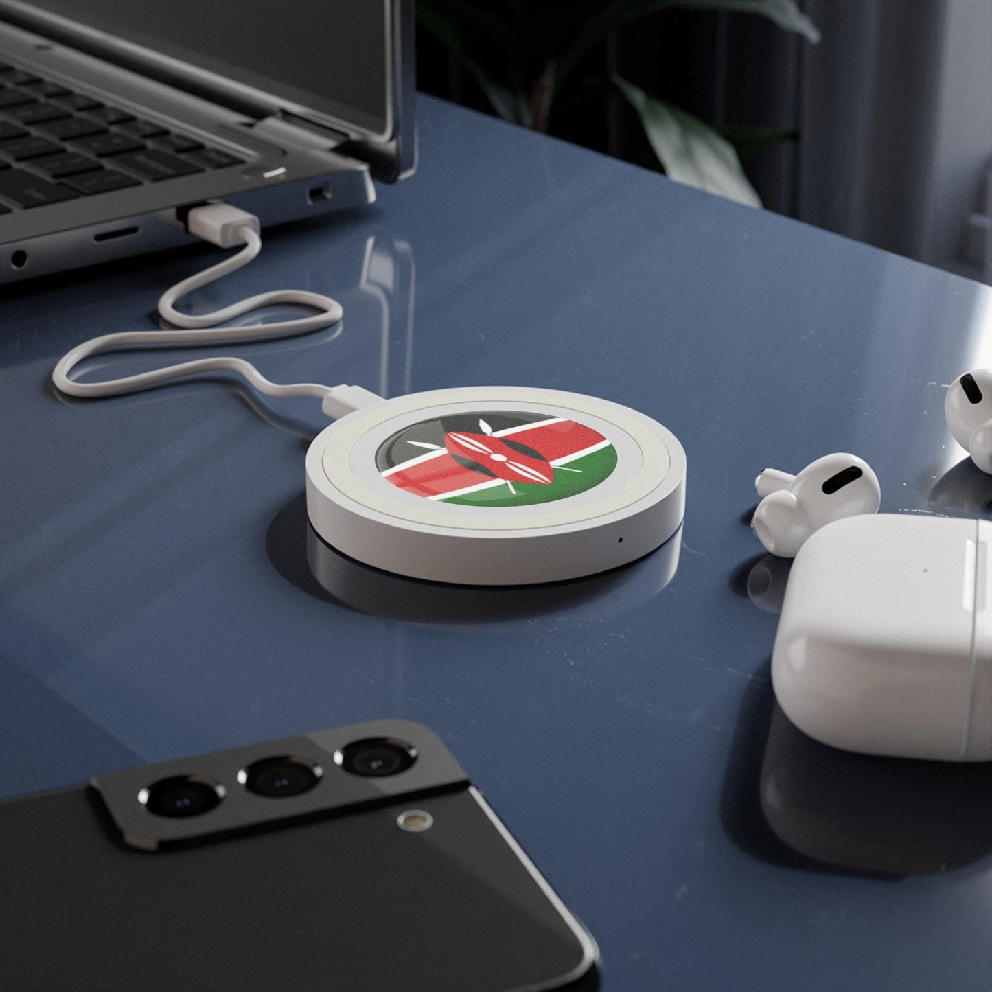 Quake Wireless Charging Pad - Kenyan flag theme